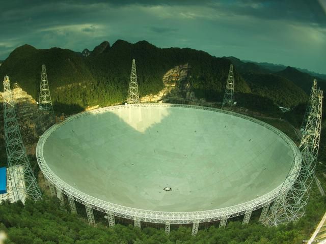 任意尺寸拼接菲涅爾透鏡